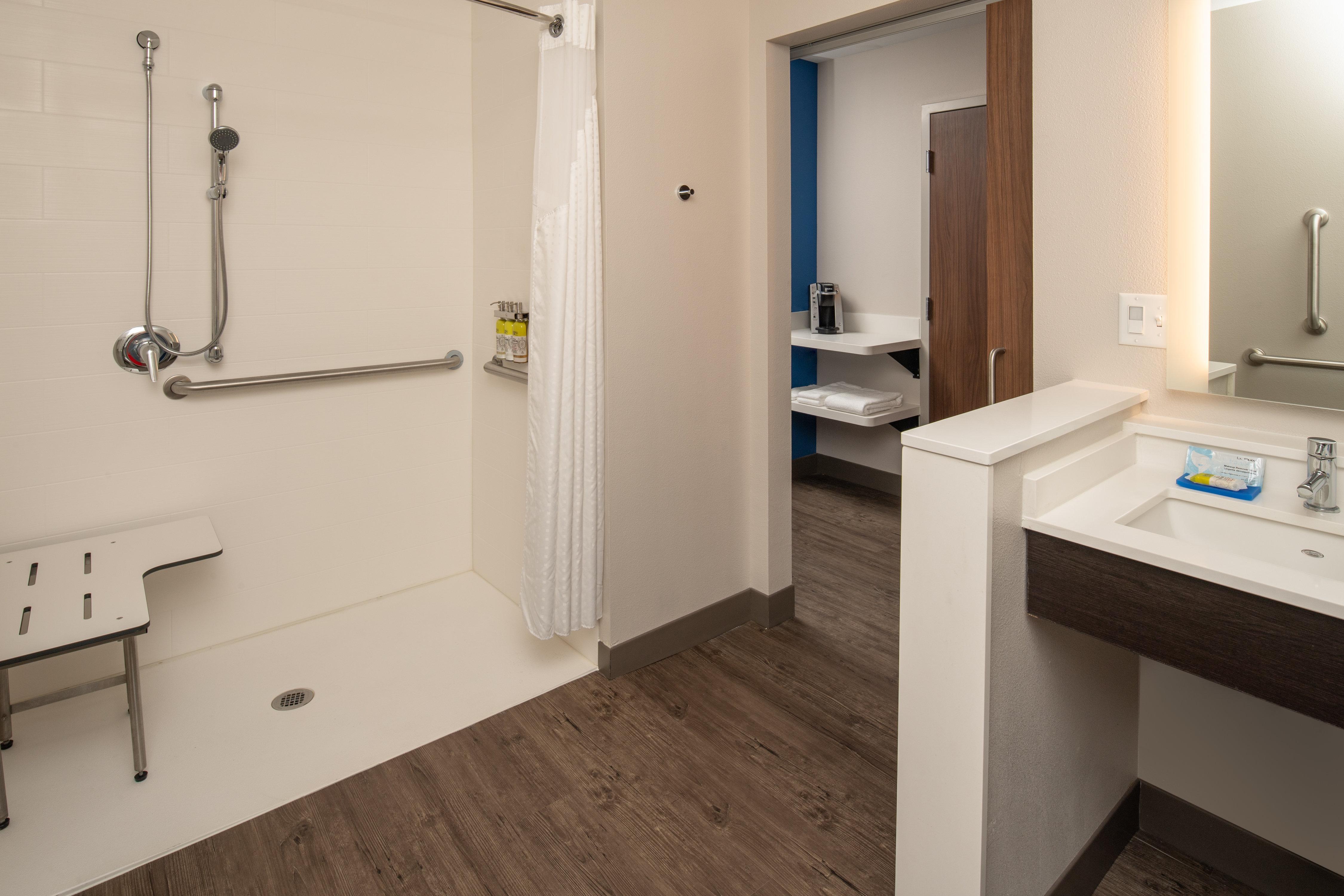 Holiday Inn Express & Suites - Camas By Ihg Exterior foto