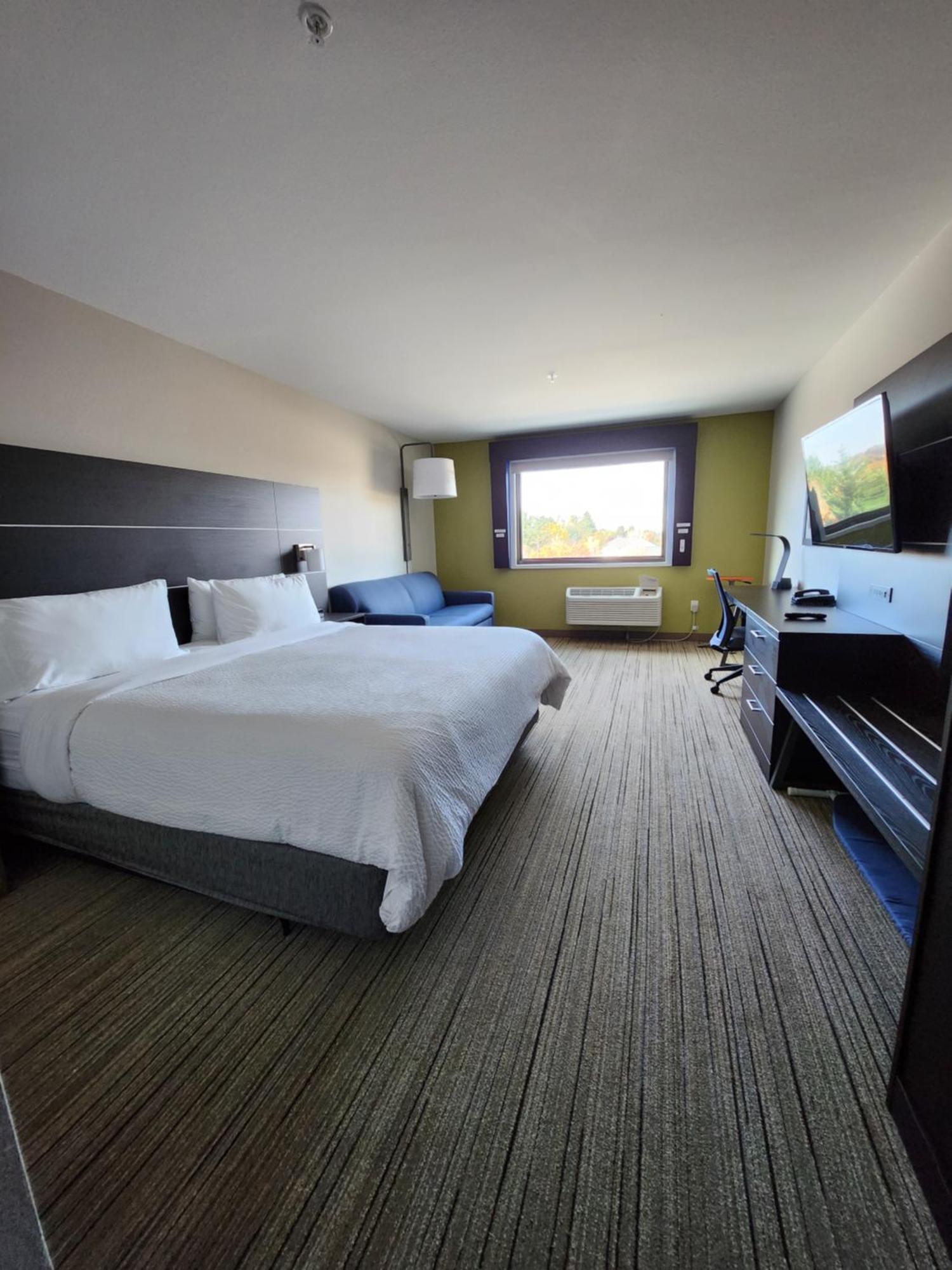 Holiday Inn Express & Suites - Camas By Ihg Exterior foto
