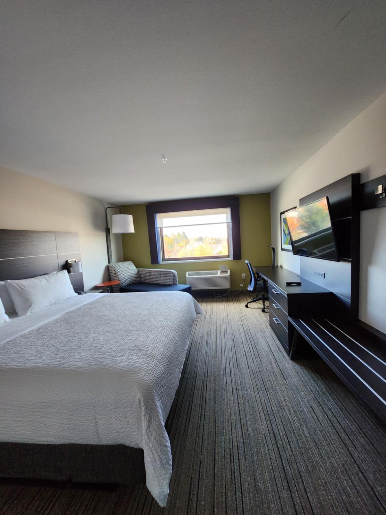 Holiday Inn Express & Suites - Camas By Ihg Exterior foto
